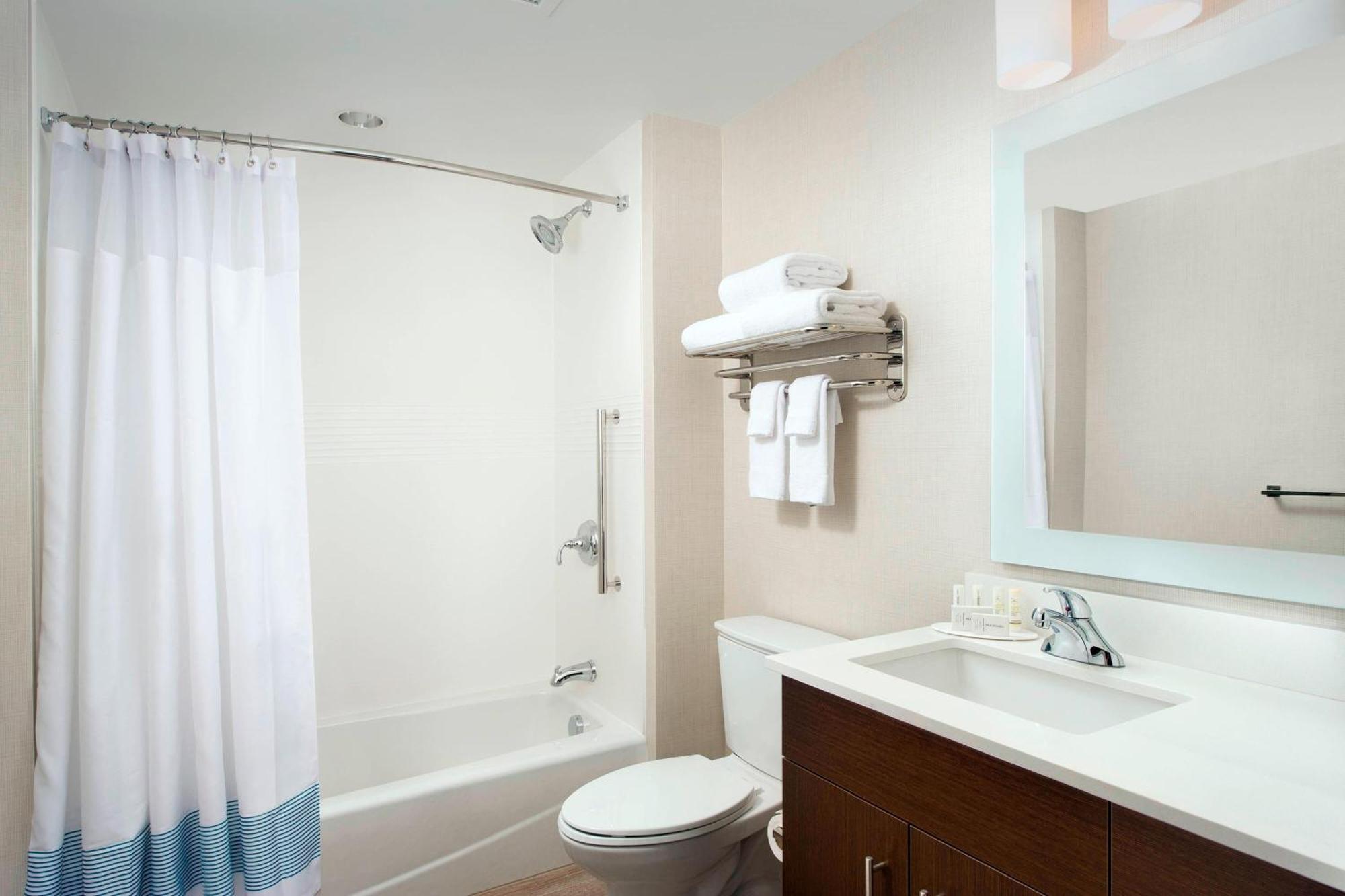 Towneplace Suites By Marriott Alexandria Fort Belvoir Mount Vernon Extérieur photo