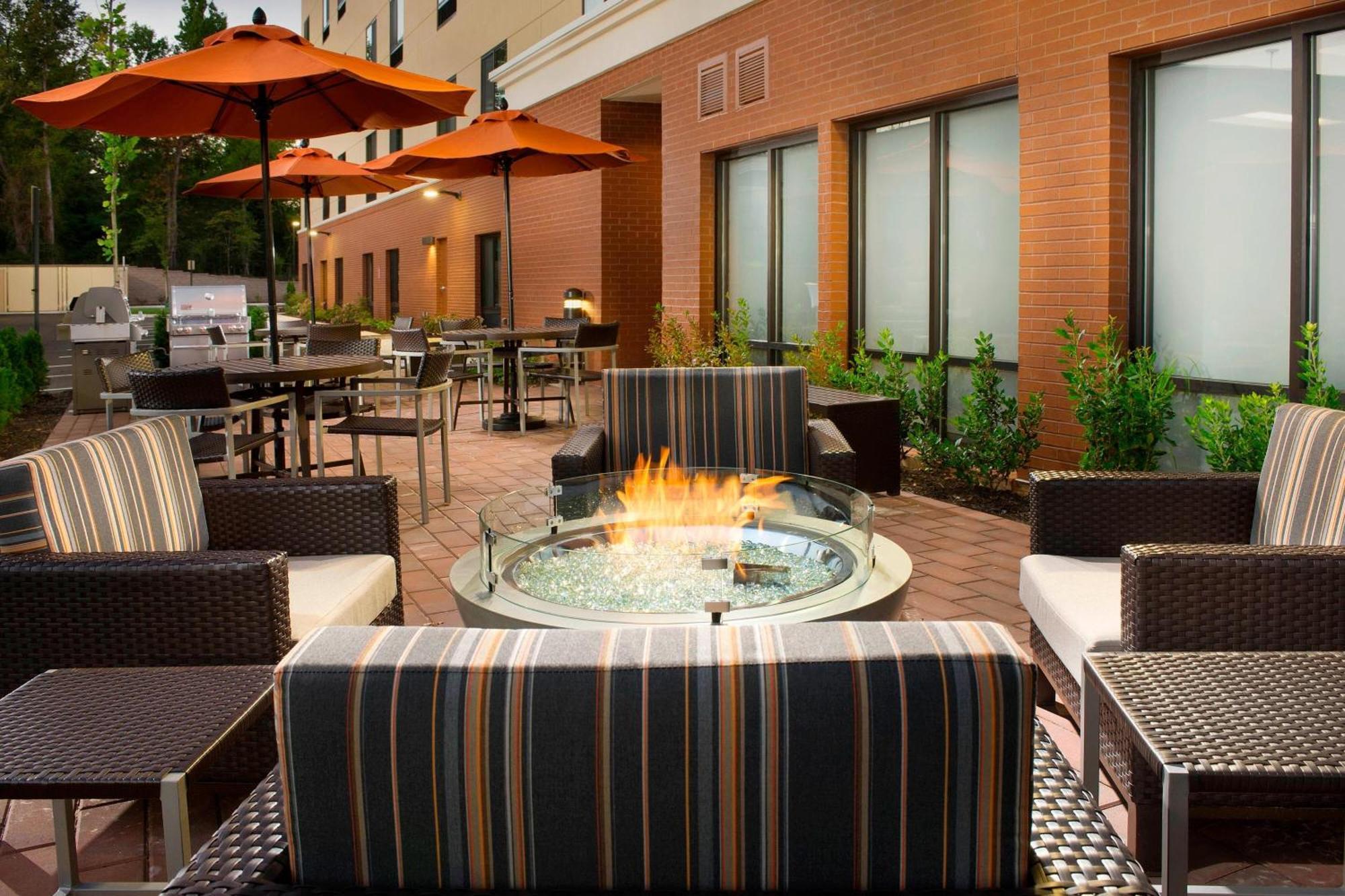 Towneplace Suites By Marriott Alexandria Fort Belvoir Mount Vernon Extérieur photo